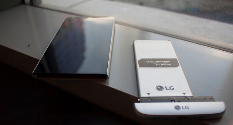 LG G5 Modular Smartphone